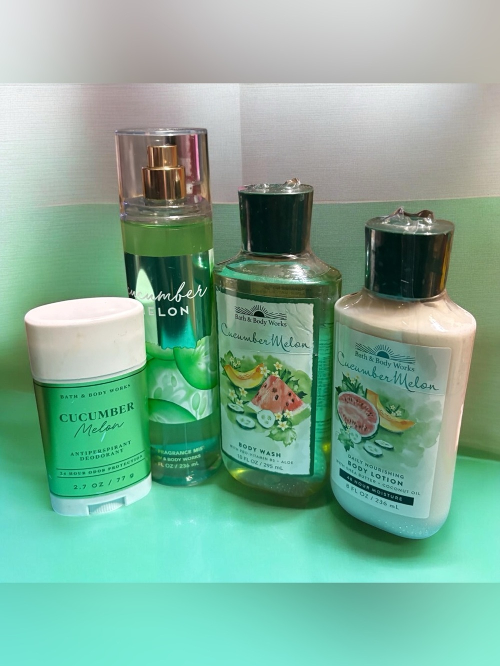 Bath & Body Works Cucumber Melon Body Wash & Lotion Set - Green